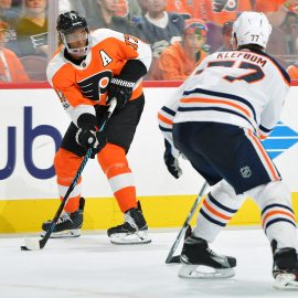 Edmonton Oilers v Philadelphia Flyers