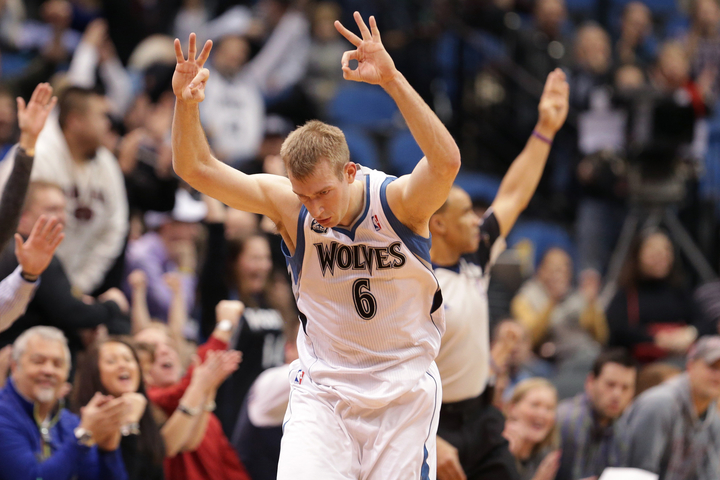 Philadelphia 76ers v Minnesota Timberwolves