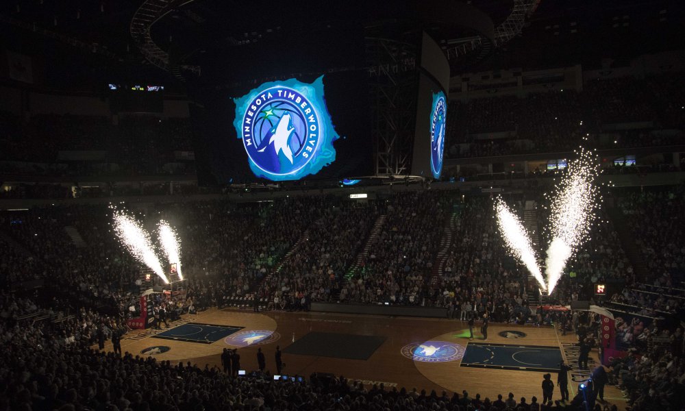 USP NBA: OKLAHOMA CITY THUNDER AT MINNESOTA TIMBER S BKN MIN OKC USA MN