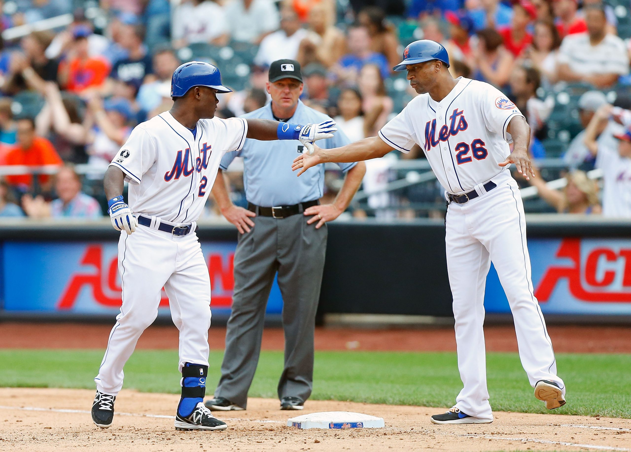 Philadelphia Phillies v New York Mets