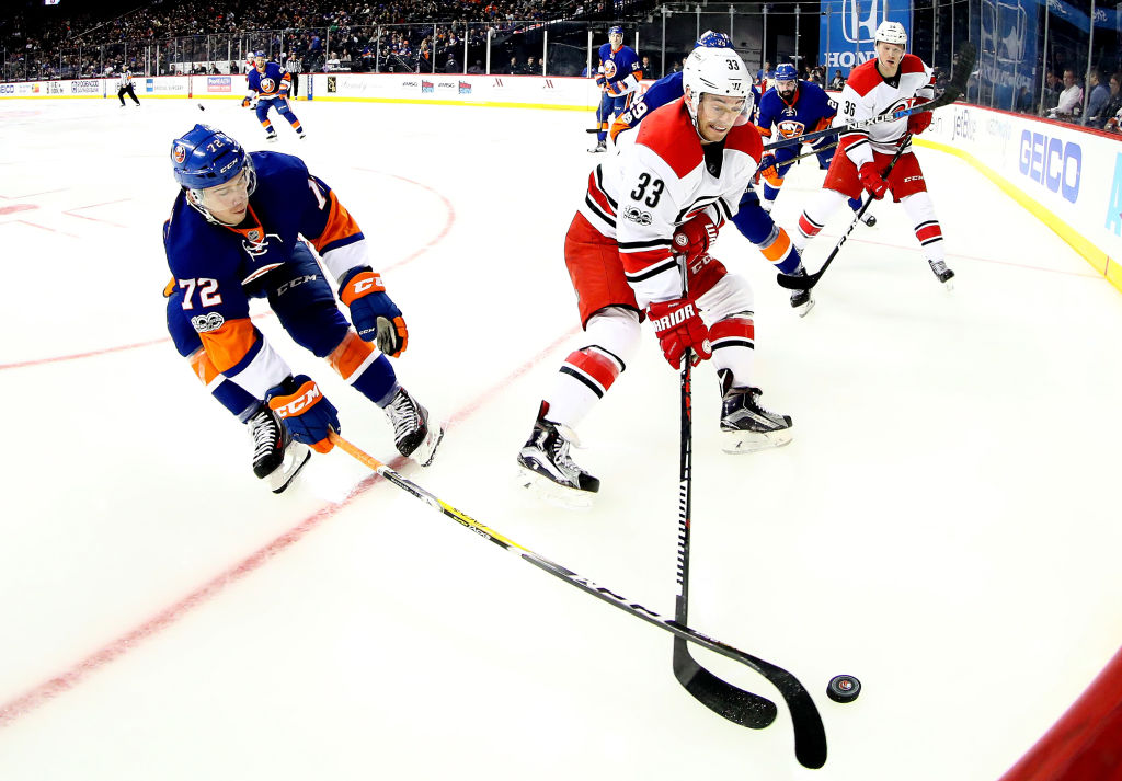 Carolina Hurricanes v New York Islanders