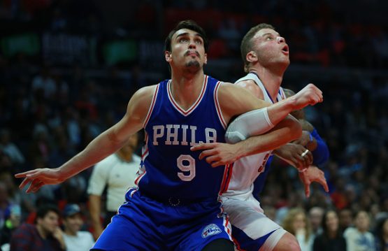 Philadelphia 76ers v Los Angeles Clippers