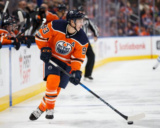 Winnipeg Jets v Edmonton Oilers