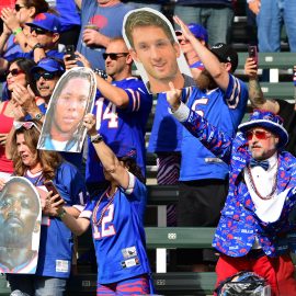 Buffalo Bills v Los Angeles Chargers