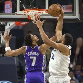 NBA: Sacramento Kings at Minnesota Timberwolves