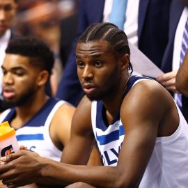 NBA: Minnesota Timberwolves at Phoenix Suns