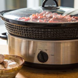 CROCK POT