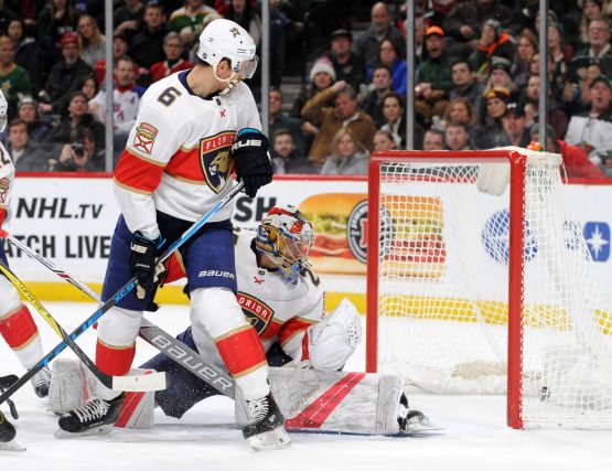 NHL: Florida Panthers at Minnesota Wild