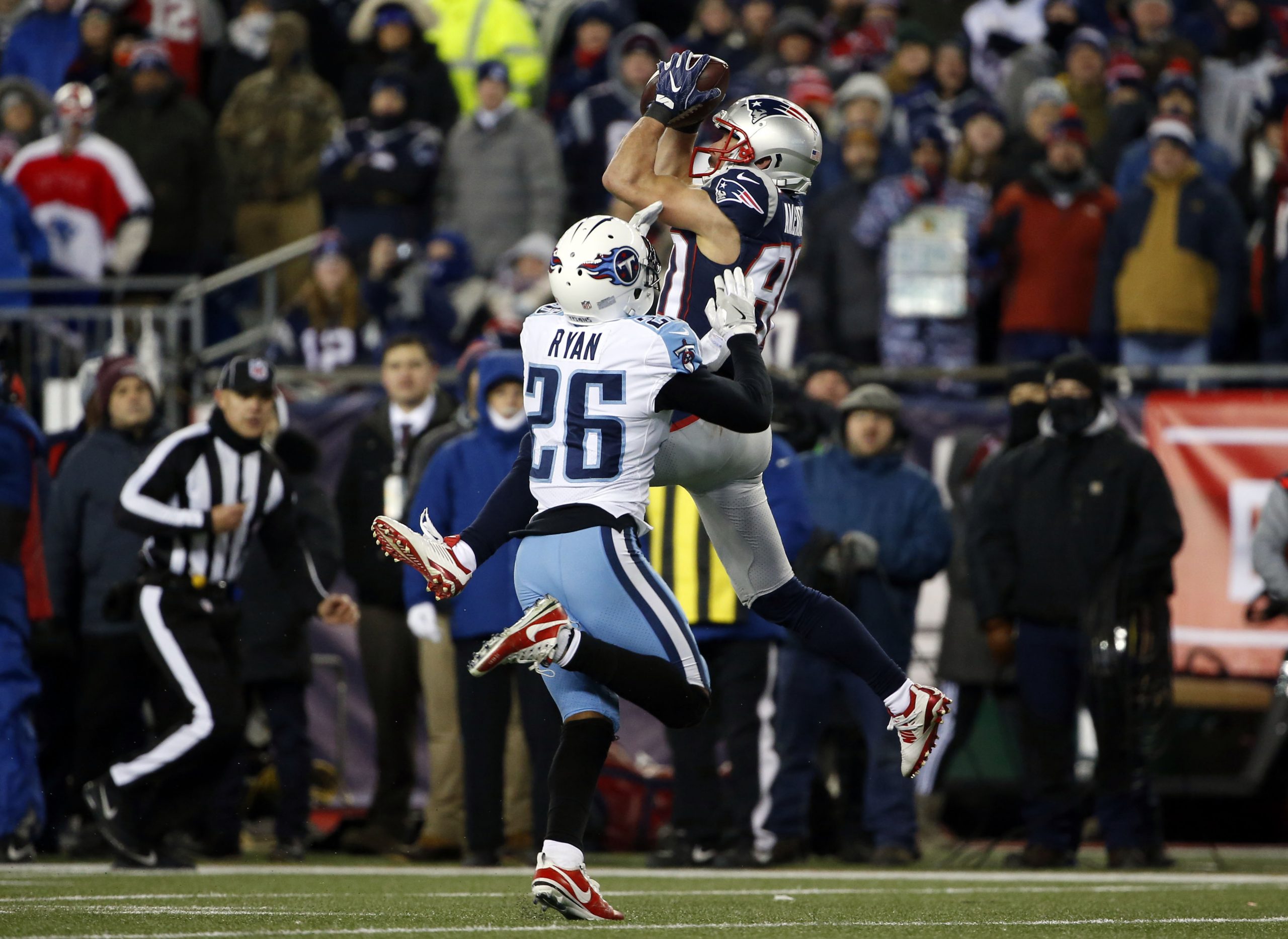 NFL: AFC Divisional Playoff-Tennessee Titans at New England Patriots