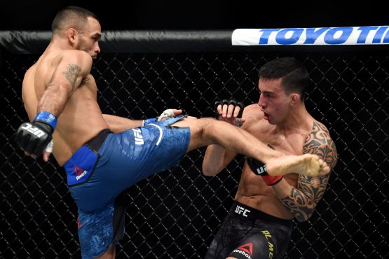 rob font kicks thomas almeida