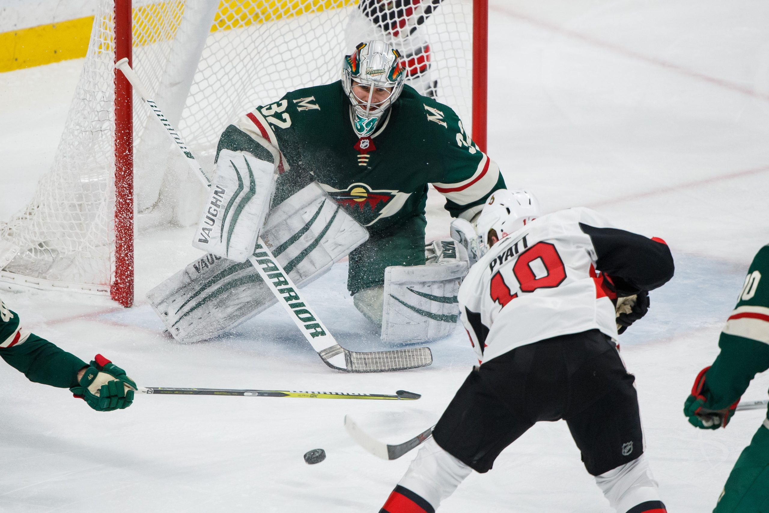 NHL: Ottawa Senators at Minnesota Wild