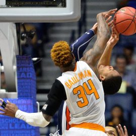 NCAA Basketball: SEC Tournament-Tennessee vs Auburn