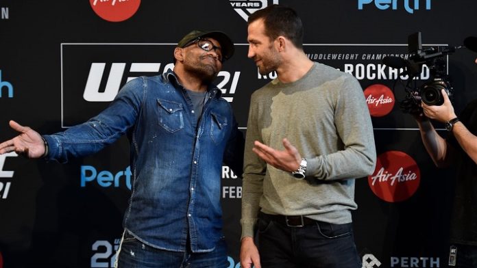 ufc-221-rockhold-romero-staredown-696x392