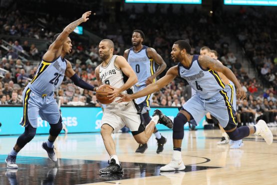 NBA: Memphis Grizzlies at San Antonio Spurs