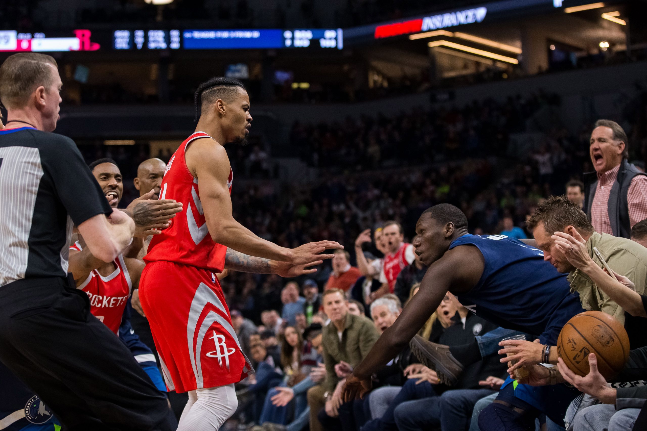 NBA: Houston Rockets at Minnesota Timberwolves