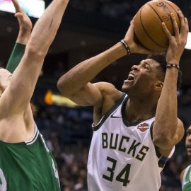 GIANNIS CELTICS