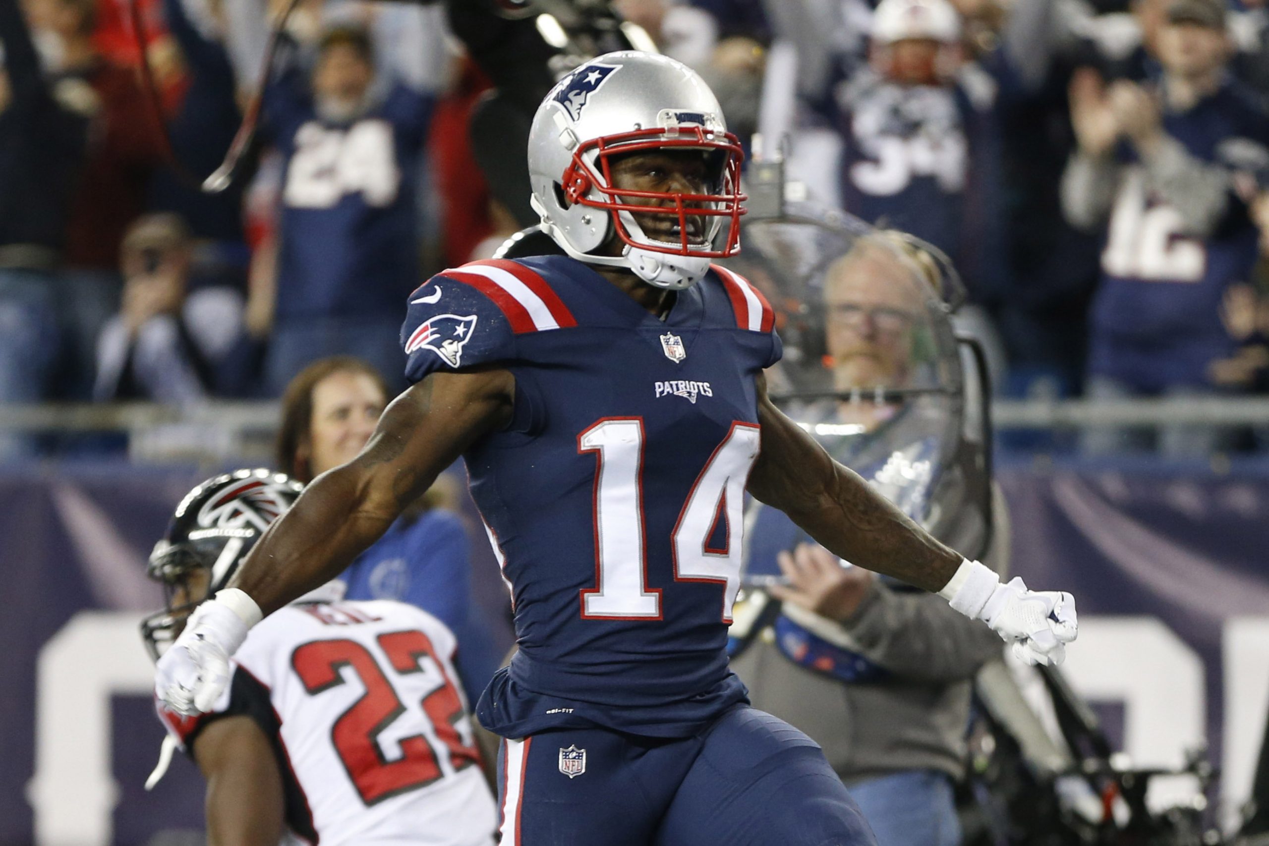 NFL: Atlanta Falcons at New England Patriots