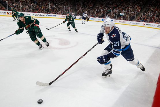 NHL: Winnipeg Jets at Minnesota Wild
