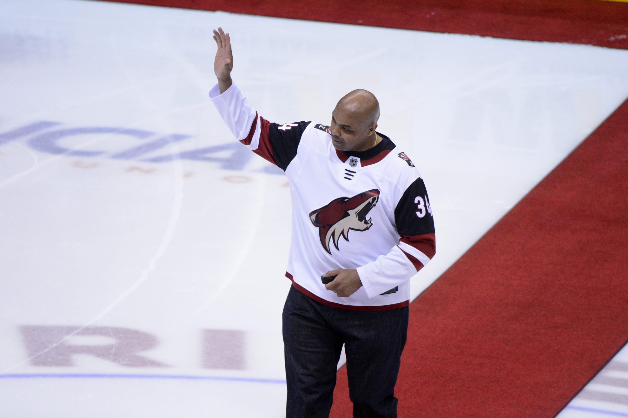 NHL: Chicago Blackhawks at Arizona Coyotes