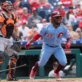 MLB: San Francisco Giants at Philadelphia Phillies