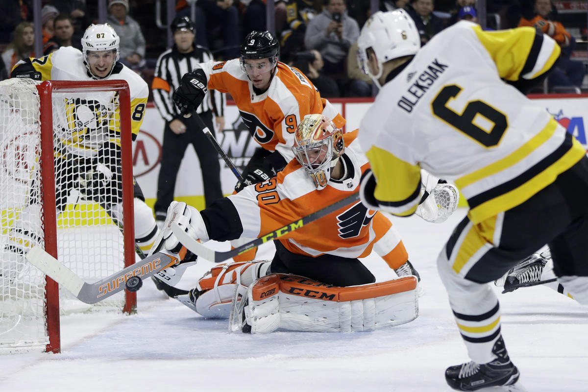 Michal Neuvirth, Jamie Oleksiak
