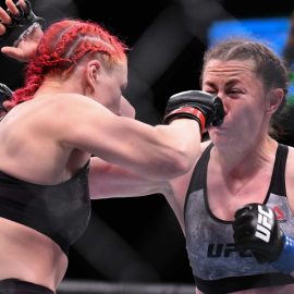 gillian robertson punches molly mccann