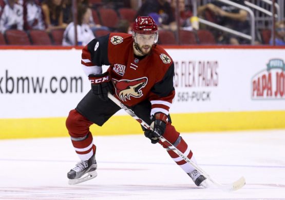 NHL: OCT 29 Avalanche at Coyotes