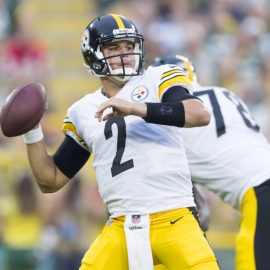 NFL: Pittsburgh Steelers at Green Bay Packers
