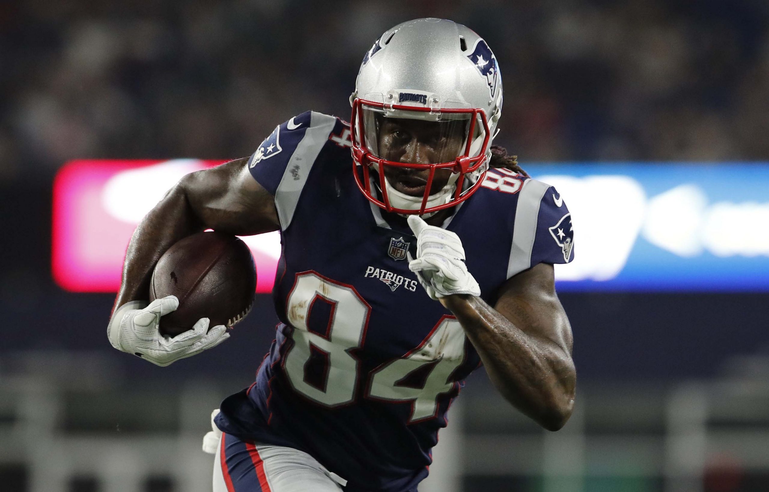 NFL: Philadelphia Eagles at New England Patriots
