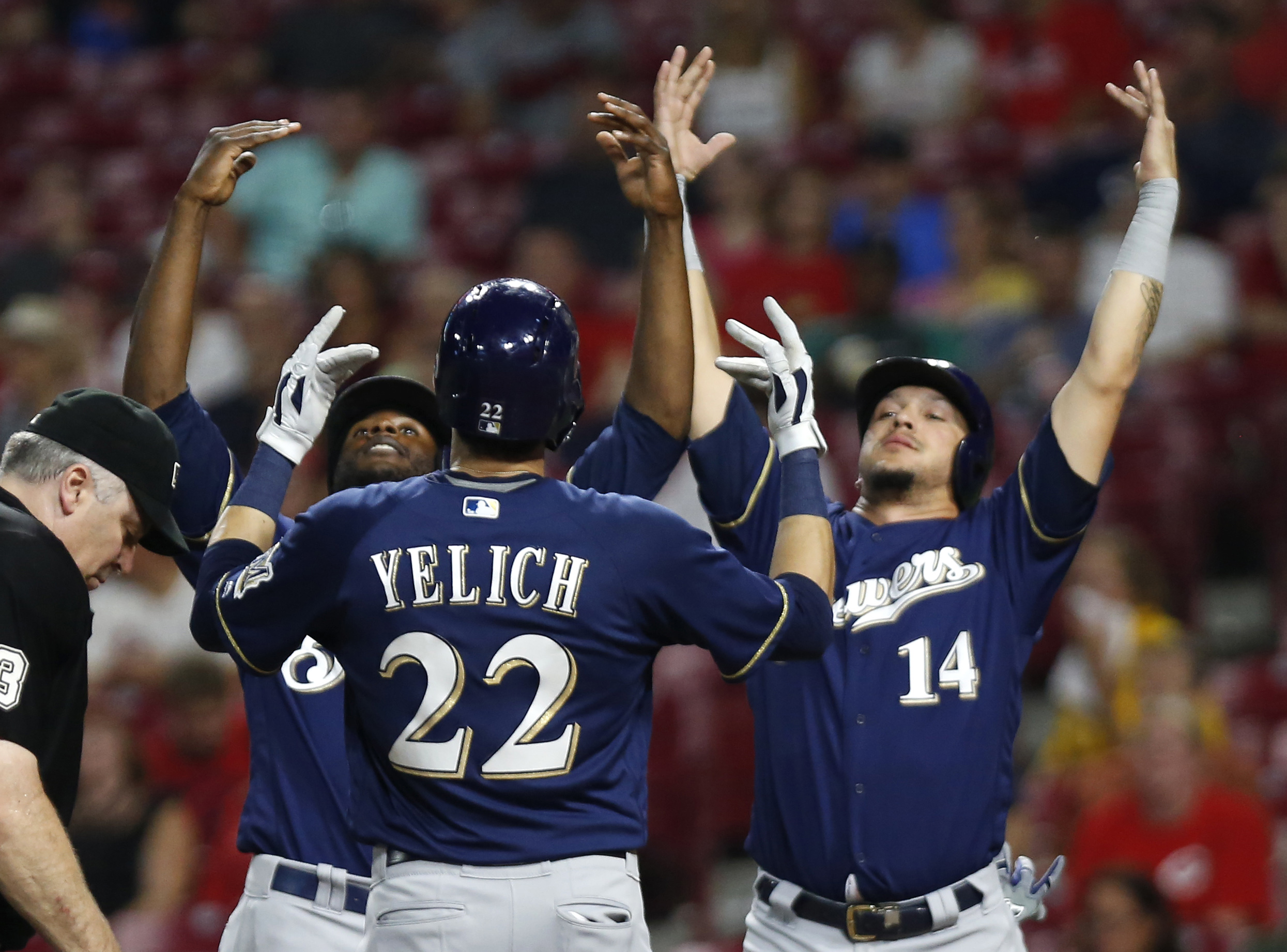 MLB: Milwaukee Brewers at Cincinnati Reds