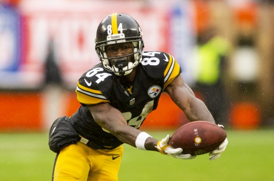 NFL: Pittsburgh Steelers at Cleveland Browns