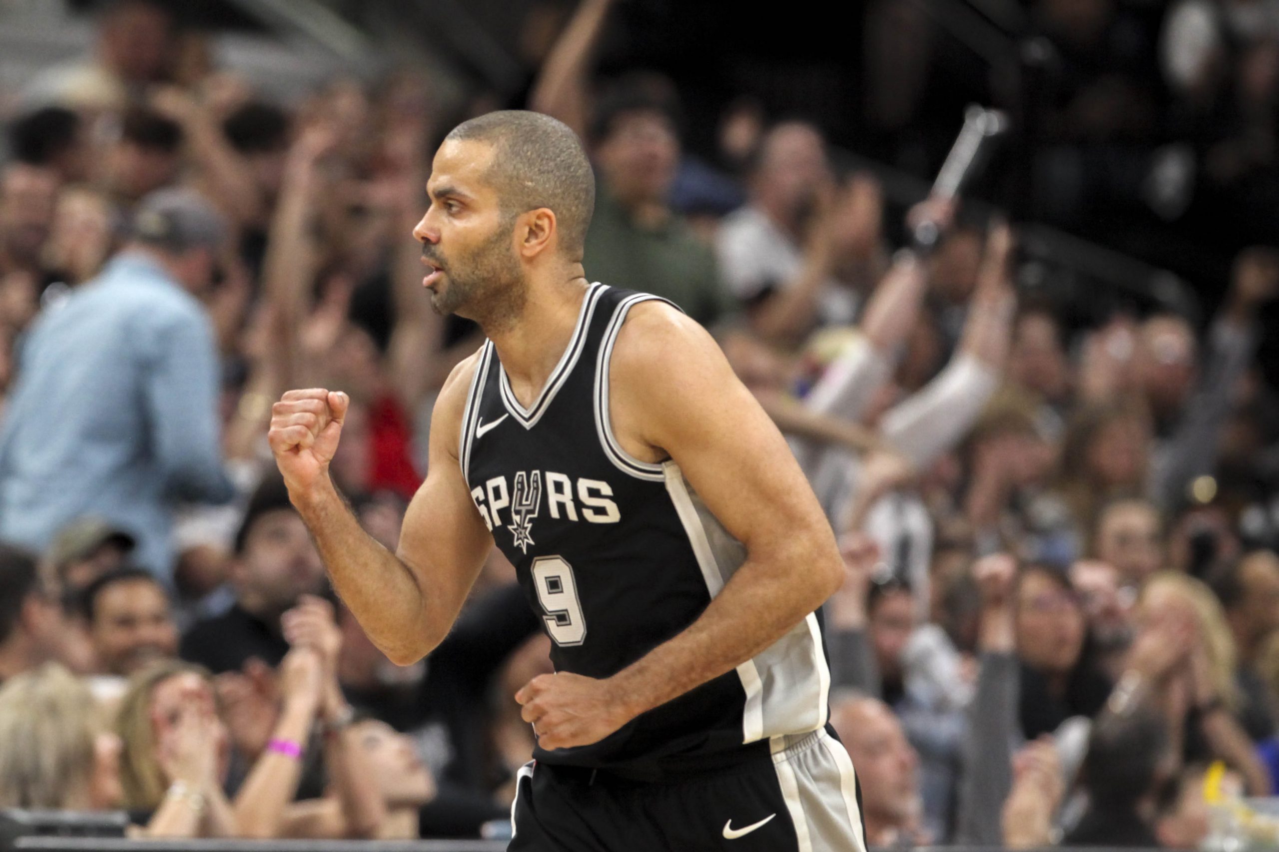 NBA: Playoffs-Golden State Warriors at San Antonio Spurs
