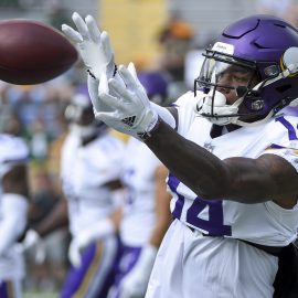 NFL: Minnesota Vikings at Green Bay Packers