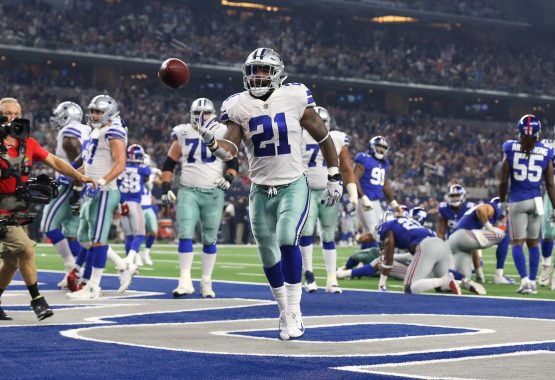 NFL: New York Giants at Dallas Cowboys