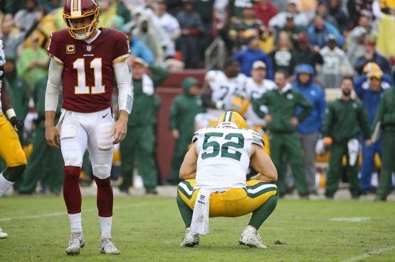 NFL: Green Bay Packers at Washington Redskins