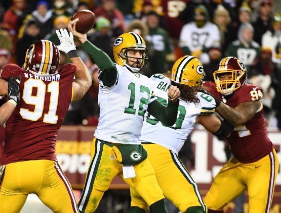 NFL: Green Bay Packers at Washington Redskins