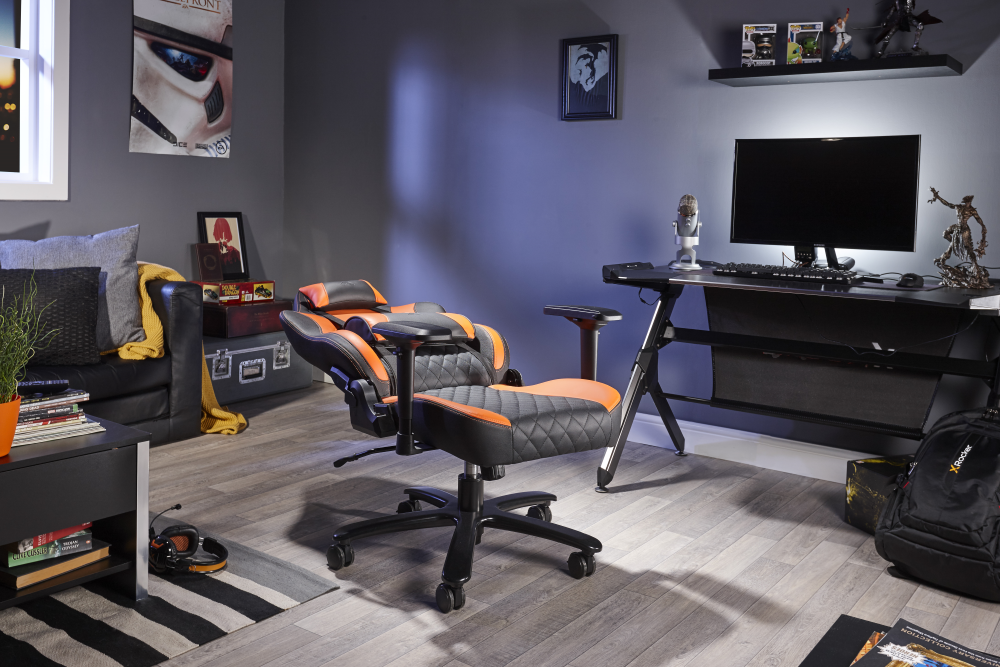 BM8465_-_X-Rocker_Delta_PC_3_2048x