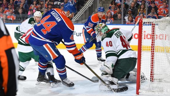 Oilers V Wild