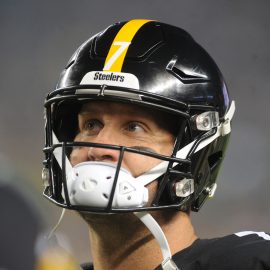 NFL: Baltimore Ravens at Pittsburgh Steelers
