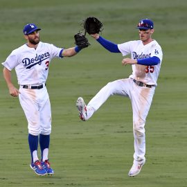 MLB: NLCS-Milwaukee Brewers at Los Angeles Dodgers