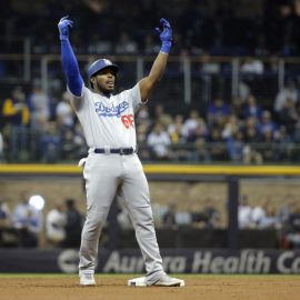 MLB: NLCS-Los Angeles Dodgers at Milwaukee Brewers