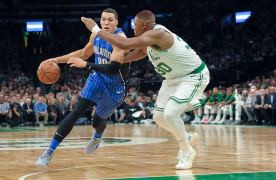 yabu guarding aaron gordon