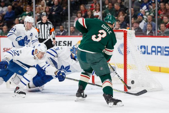 NHL: Toronto Maple Leafs at Minnesota Wild