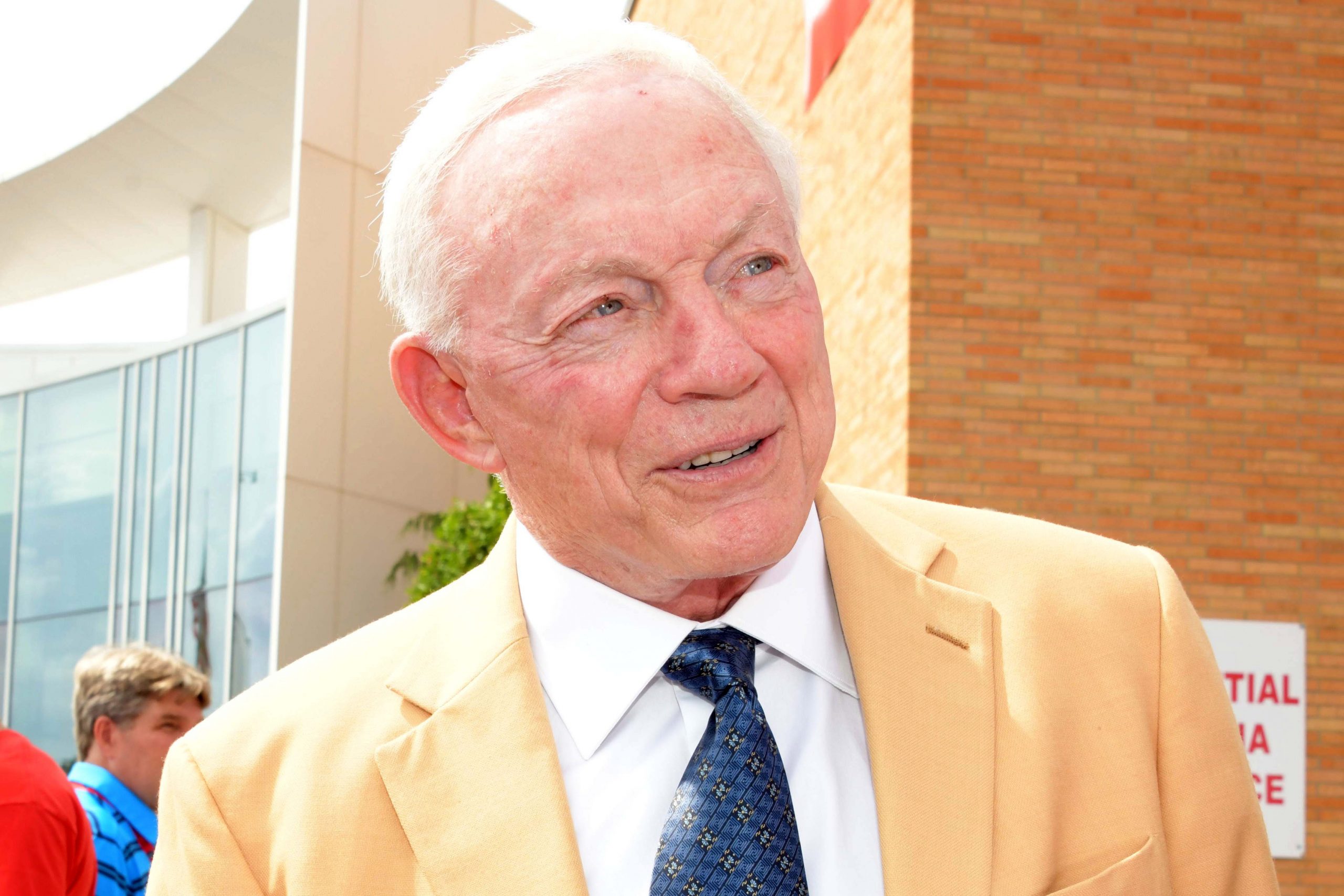 NFL: Pro Football Hall of Fame-Enshrinees' Gold Jacket Dinner