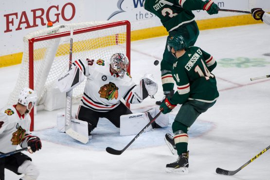 NHL: Chicago Blackhawks at Minnesota Wild