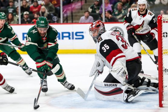 NHL: Arizona Coyotes at Minnesota Wild