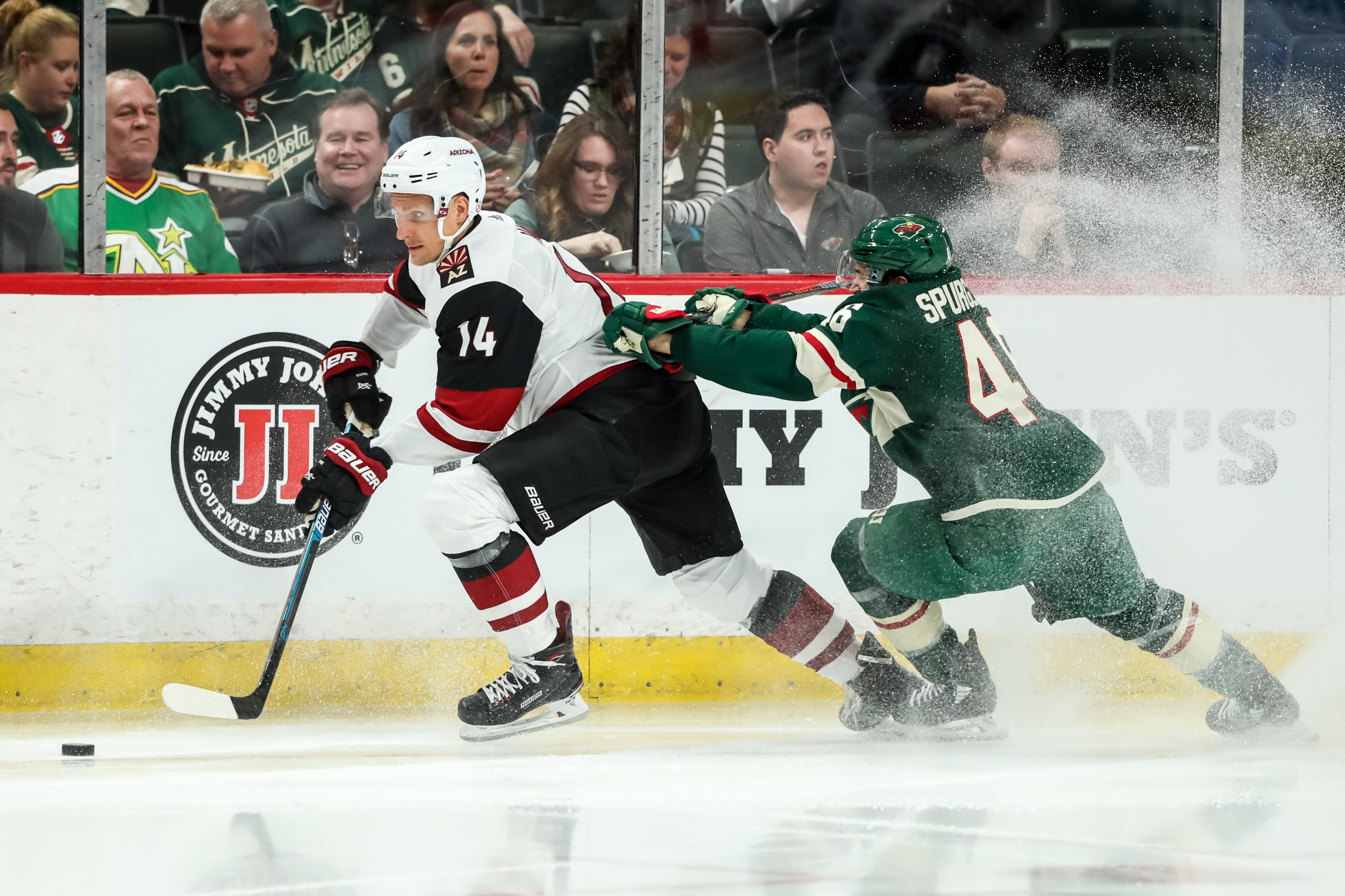 NHL: Arizona Coyotes at Minnesota Wild