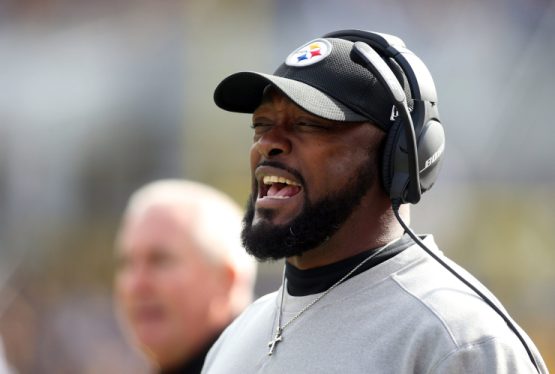 NFL: Cleveland Browns at Pittsburgh Steelers