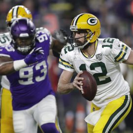 NFL: Green Bay Packers at Minnesota Vikings