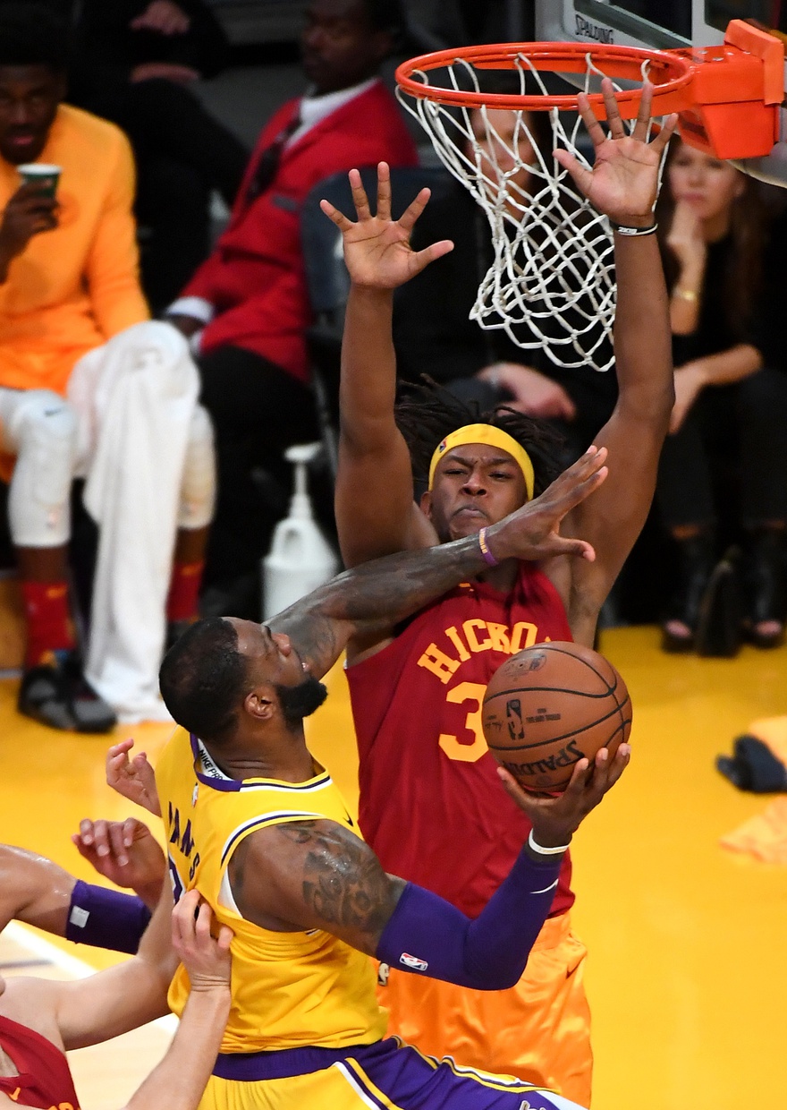 lebron james myles turner